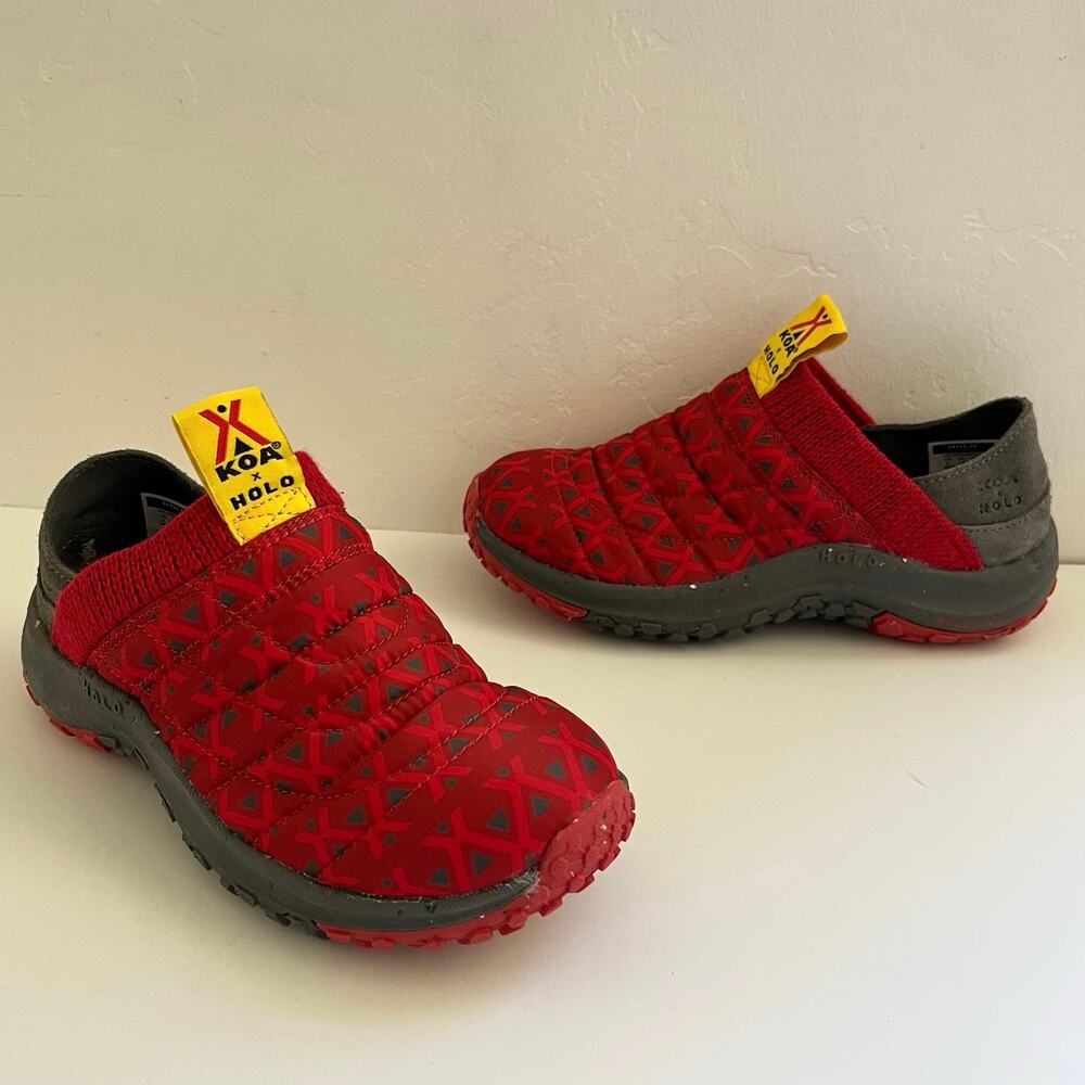 Holo X Koa Kid's Credimus Eco Sneakers Red Size 2 Quilted Slip-On Colorful NEW